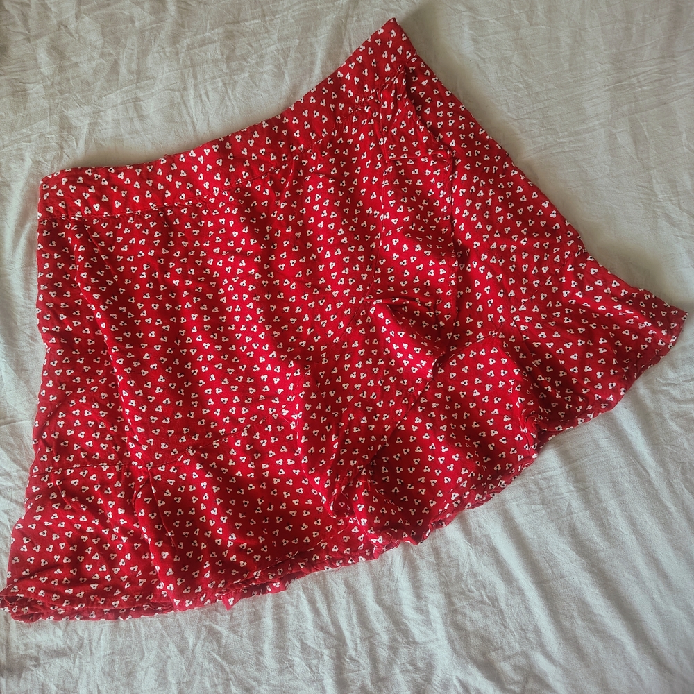 Chic Red Heart Pattern Mini Skirt
